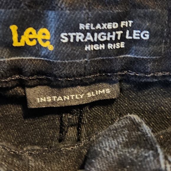 Lee Relaxed Fit Straight Leg High Rise Legs Instantly Slims Jean - Picture 4 of 7